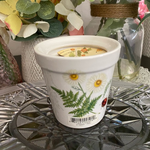 🆕🕯️ VINTAGE HISTORY & HERALDRY “MOM” SINGLE WICK CANDLE. 3.5”. COLLECTIBLE! - Picture 2 of 12
